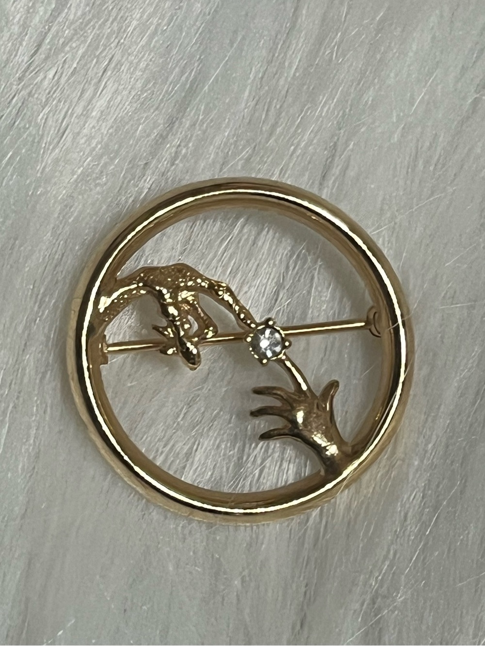 1983 Avon ET Touch Of Love Brooch Pin